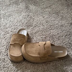 Project Cloud Women's Tan Suede Loafers